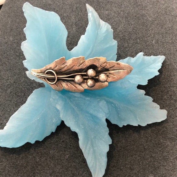 Taxco sterling mid century design leaf brooch TM 29 Hallmark - Picture 2 of 4